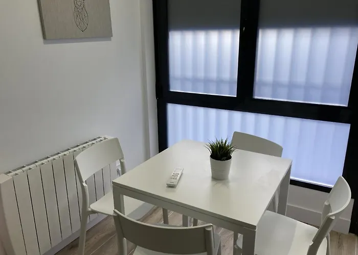 Plaza Castilla Apartments
